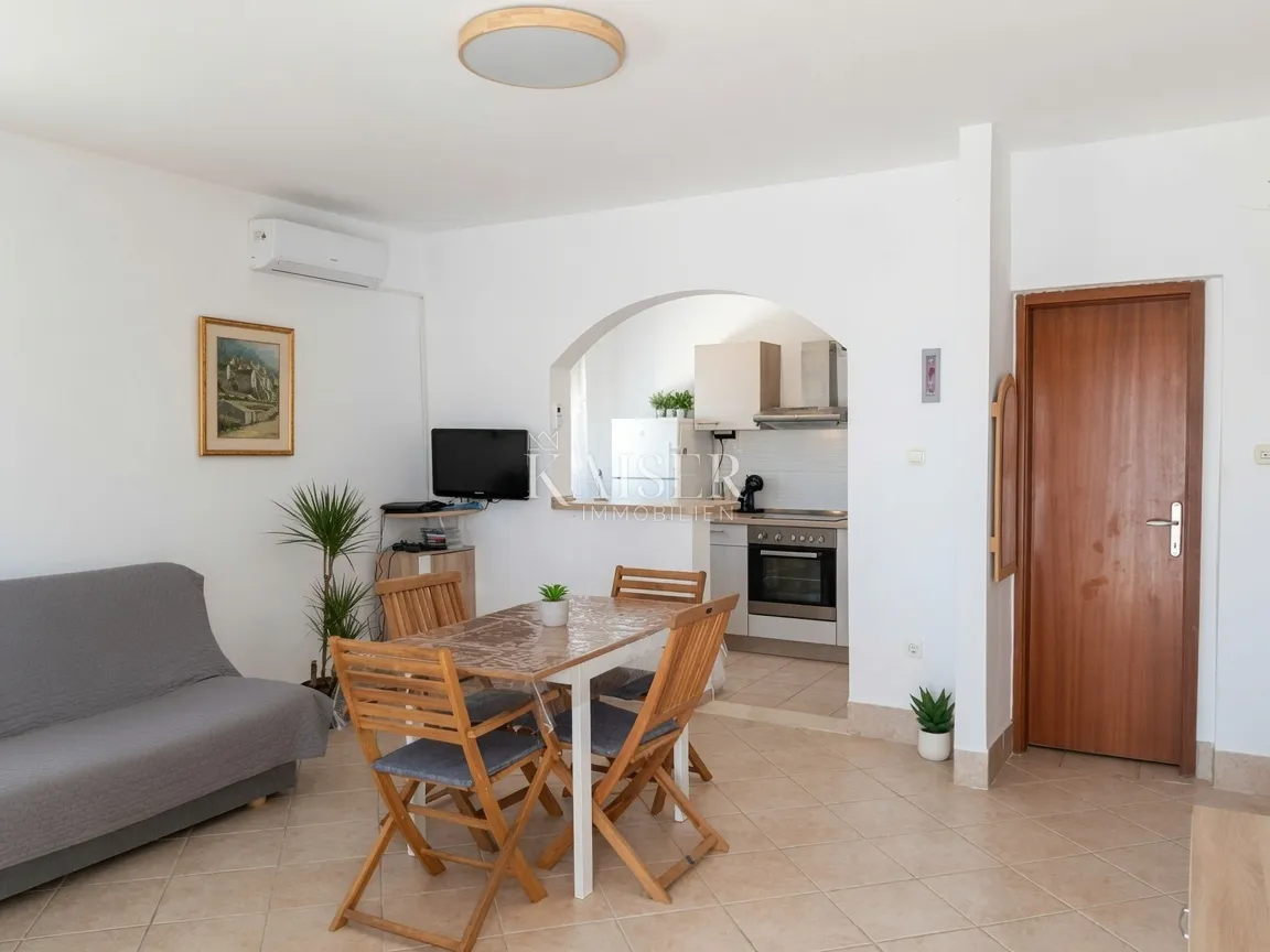 šibenik - kanica, kuća s bazenom, 150 m od mora - slika 4