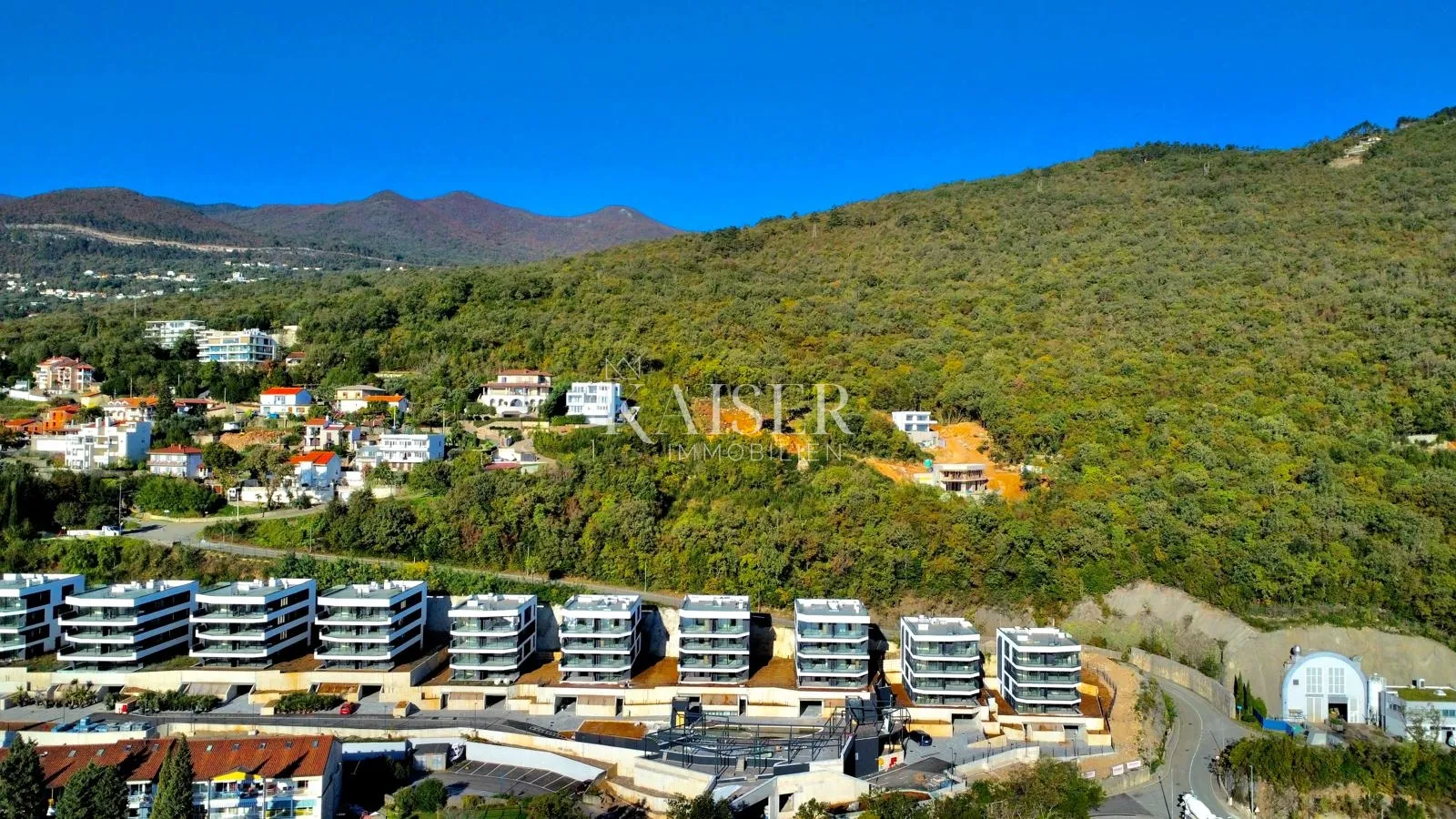 opatija-ičići, ekskluzivni trosoban stan s privatnim vrtom i panoramskim pogledom na more - slika 7