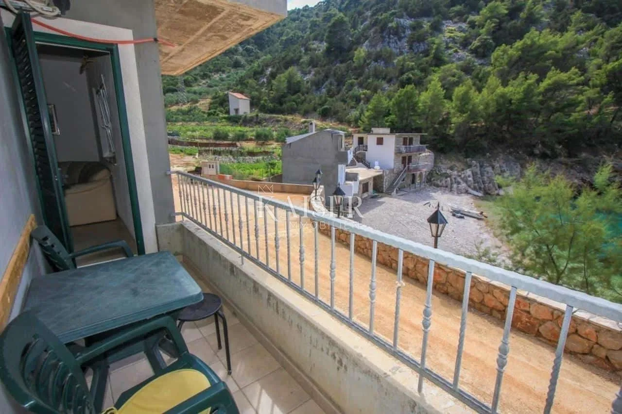 otok hvar - tradicionalna kuća uz more - slika 29