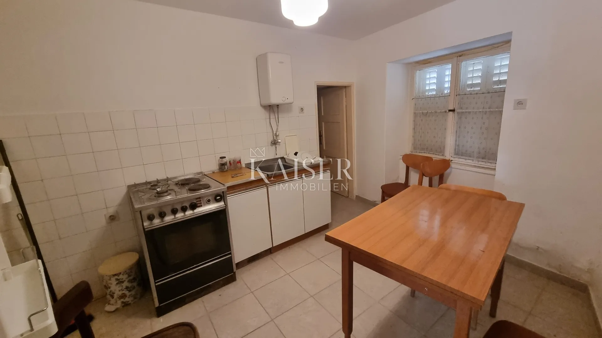 crikvenica, selce - kuća u centru grada 50m od mora - slika 8