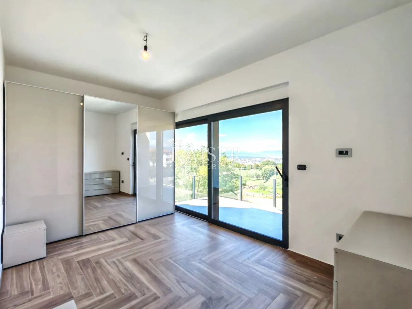 otok krk, malinska- luksuzna vila 208m2 s bazenom i pogledom na more - slika 23