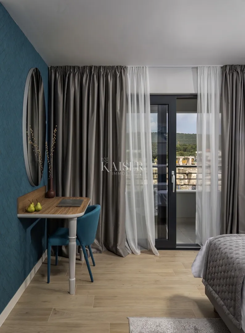 bibinje — luksuzna dizajnerska vila s rooftop oazom i pogledom na more - slika 17