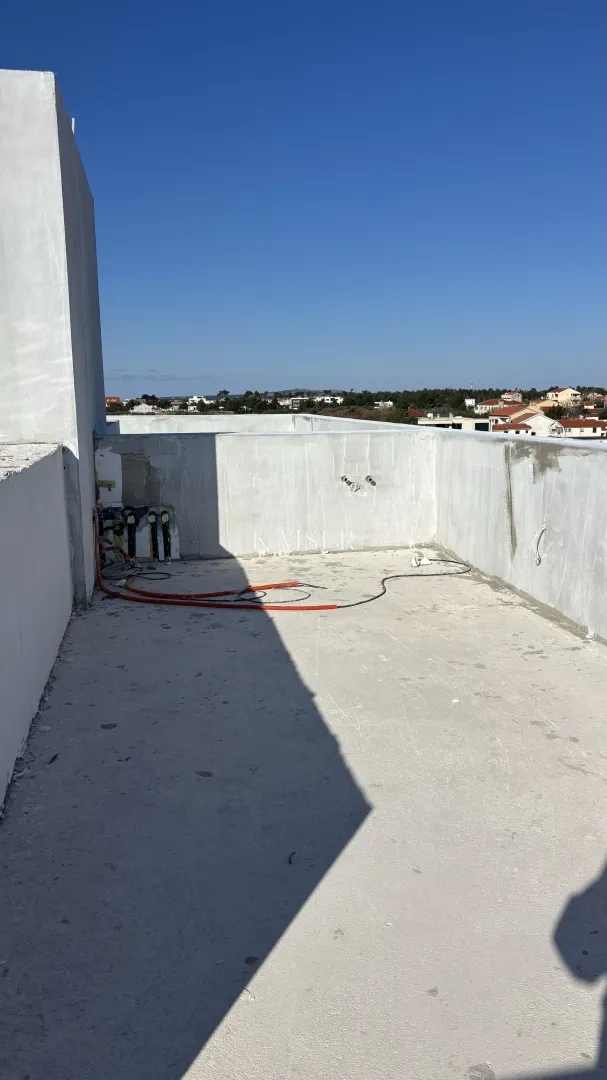 zadar – privlaka | penthouse s krovnom terasom i pogledom na more - slika 31