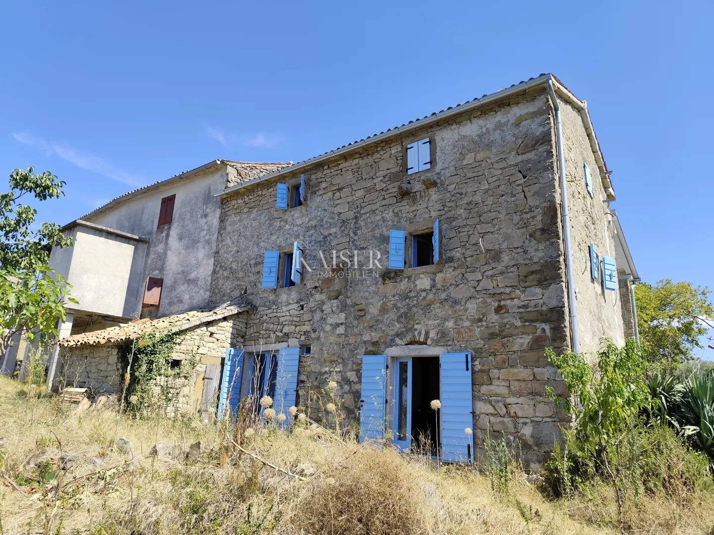 istra, buzet- imanje u centralnoj istri - slika 3