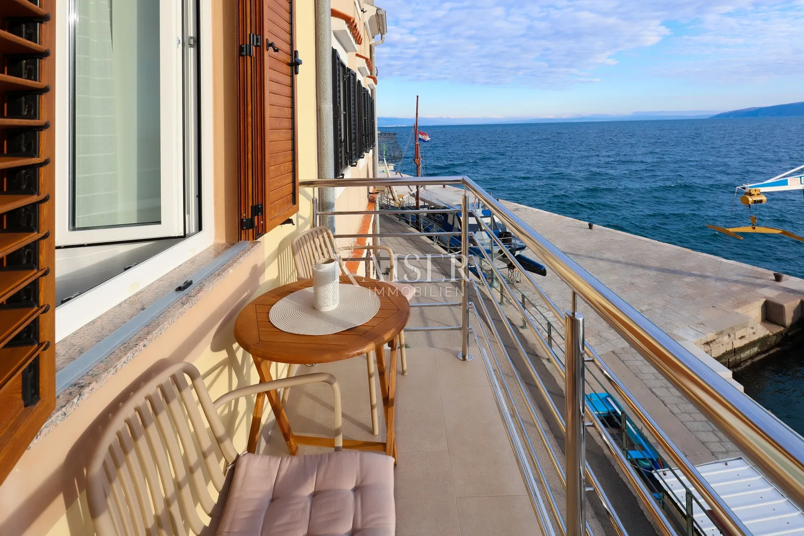 mošćenička draga, centar, stan i red do mora, dvije etaže, balkon - slika 29