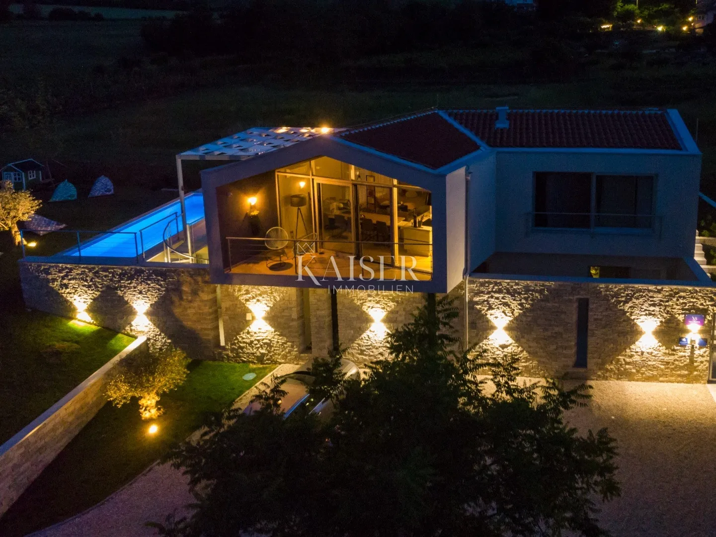 istra, motovun - vila 200m2, sa prekrasnim pogledom na motovun - slika 9