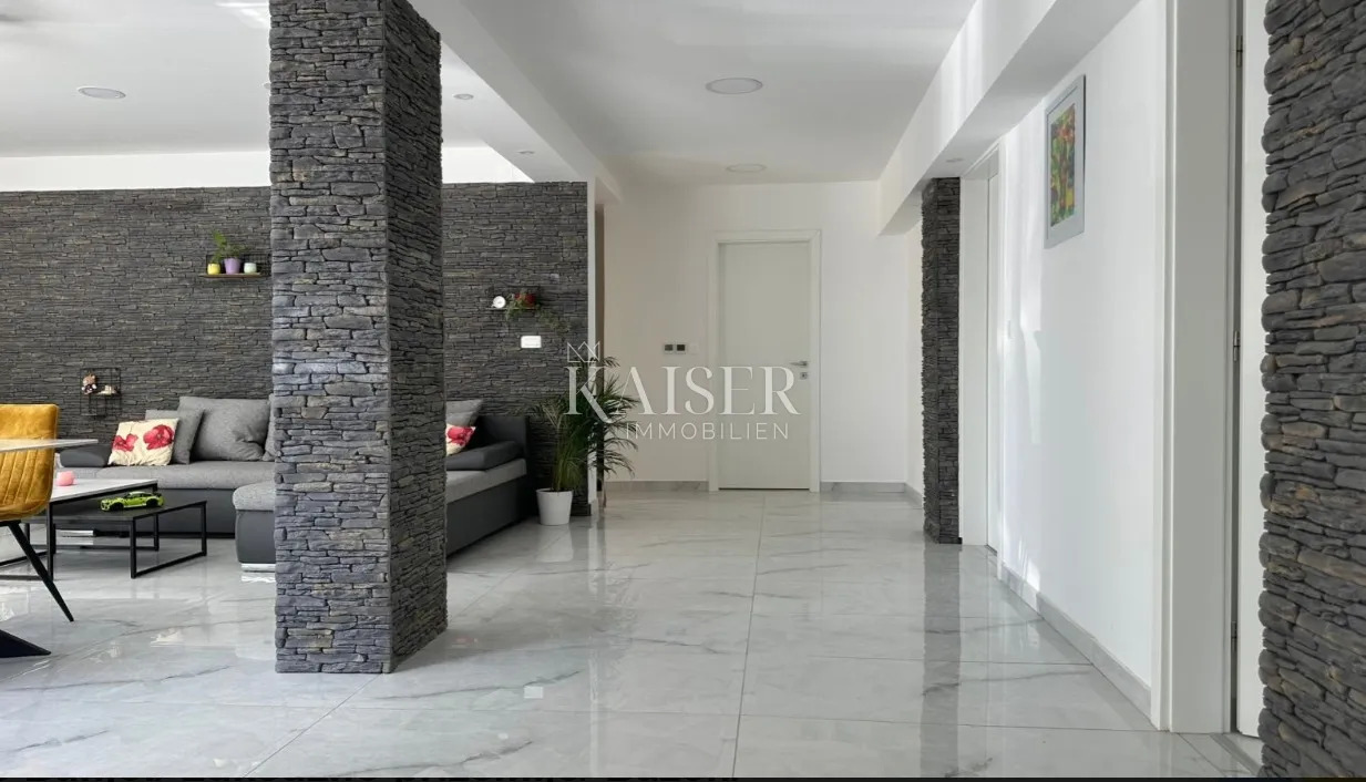 otok rab-stan 135m2 s bazenom s pogledom na more - slika 5