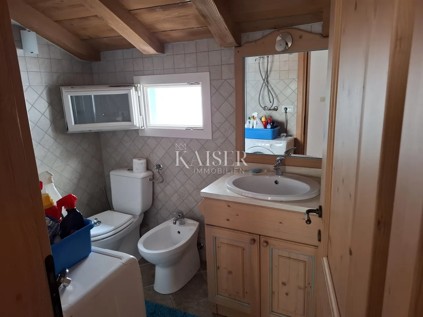 otok lošinj, veli lošinj, dvosobni stan+db u strogom centru - slika 6