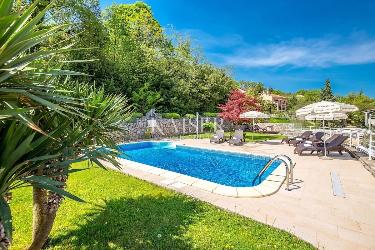 lovran – apartmanska vila s velikim zemljištem i projektom za boutique hotel - slika 22