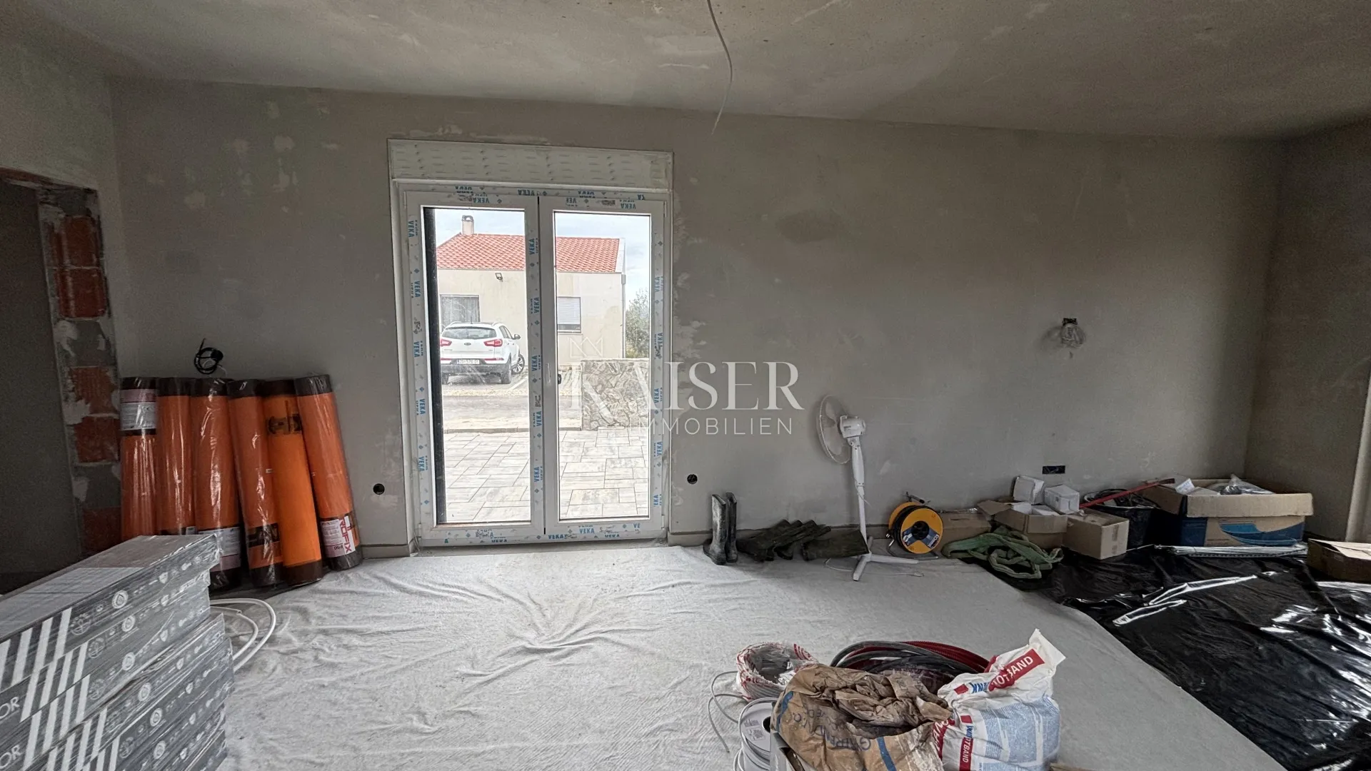 zadar, privlaka – nova kuća s dvorištem, 600 m od mora - slika 13