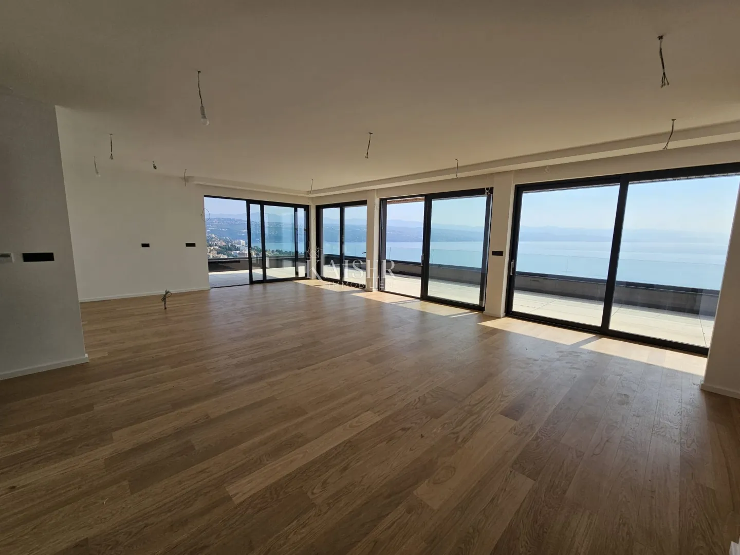 opatija - luksuzan penthouse sa krovnom terasom i bazenom 545,38 m2 - slika 9