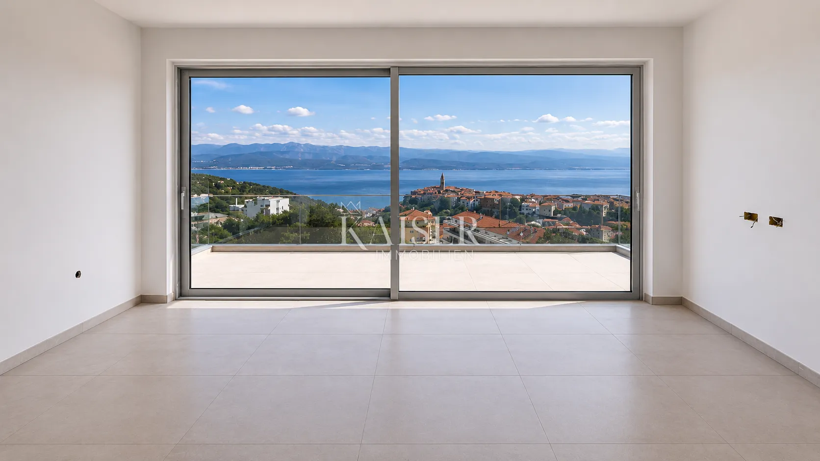 Otok Krk, Vrbnik - stan S3, 2S+DB sa okućnicom i pogledom na more