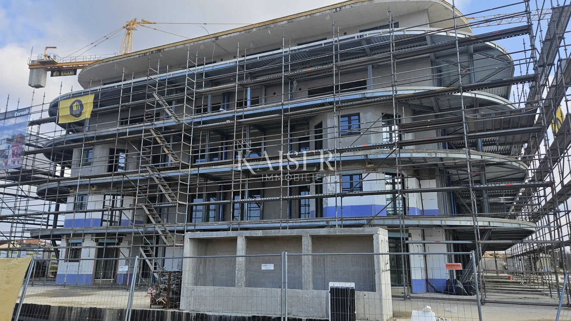 umag, istra, luksuzna zgrada blizu centra grada i šetnice - slika 3