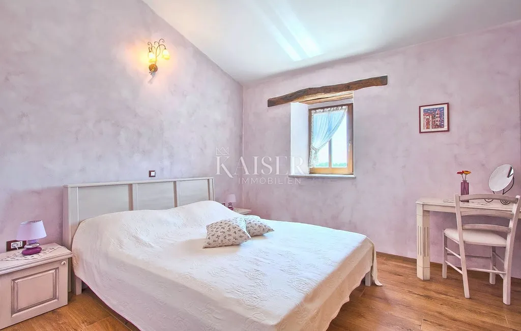 istra, radetići, tradicionalna kamena vila u predivnom okruženju - slika 30