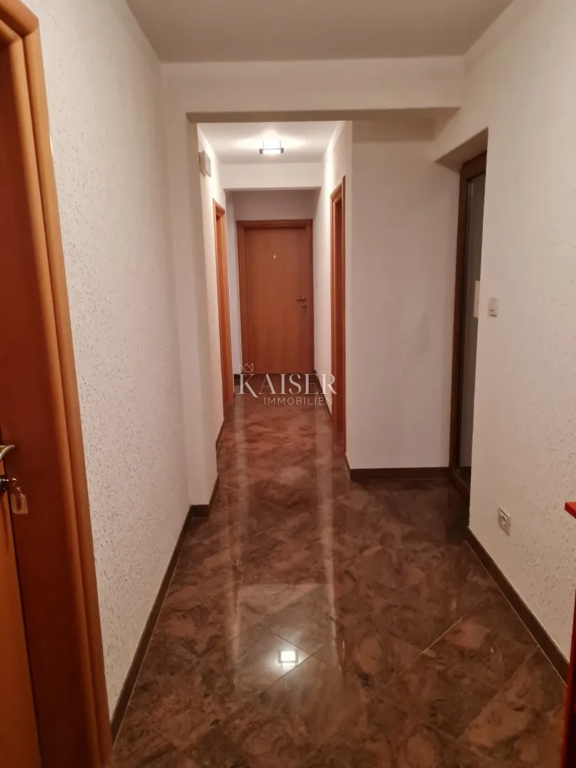 otok cres, cres, kuća sa više apartmana - slika 18