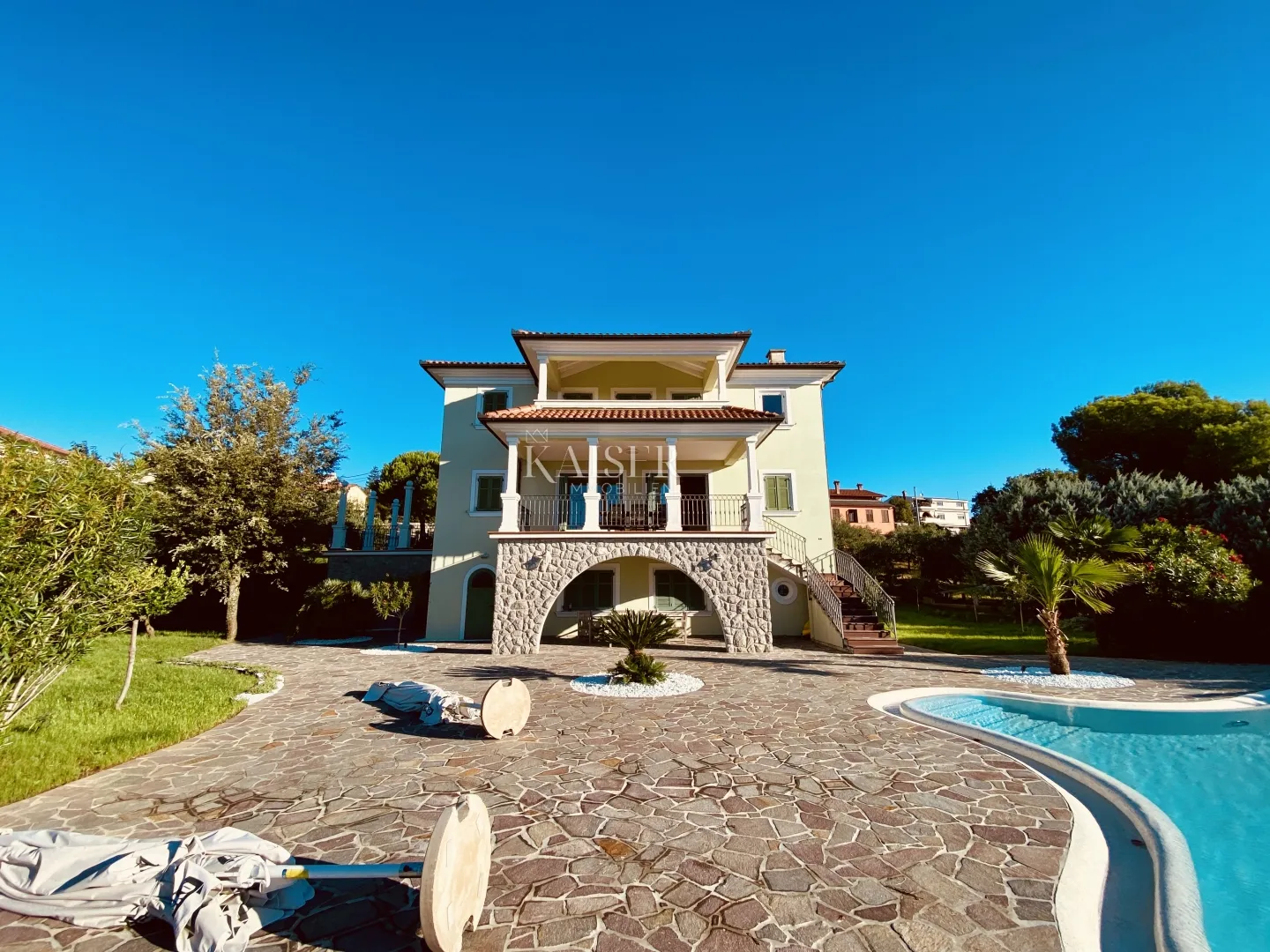 opatija, pobri - vila 530m2 na zemljištu od 4.300m2 s jedinstvenim pogledom - slika 2