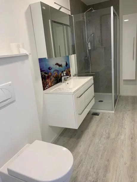 istra - poreč centar, moderan stan 50 m od mora - slika 5