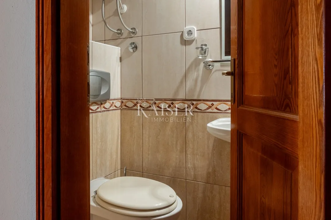 istra, rovinj- ekskluzivan stan 40m2 uz more - slika 12