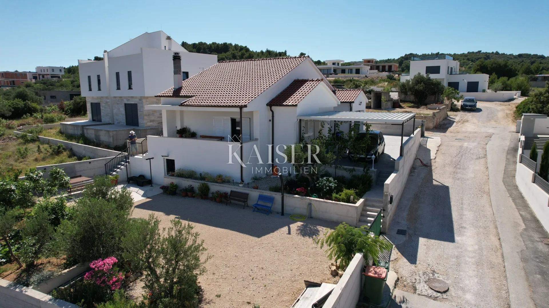 vodice,šibenik - moderna samostojeća prizemnica s garažom i velikom okućnicom - slika 10