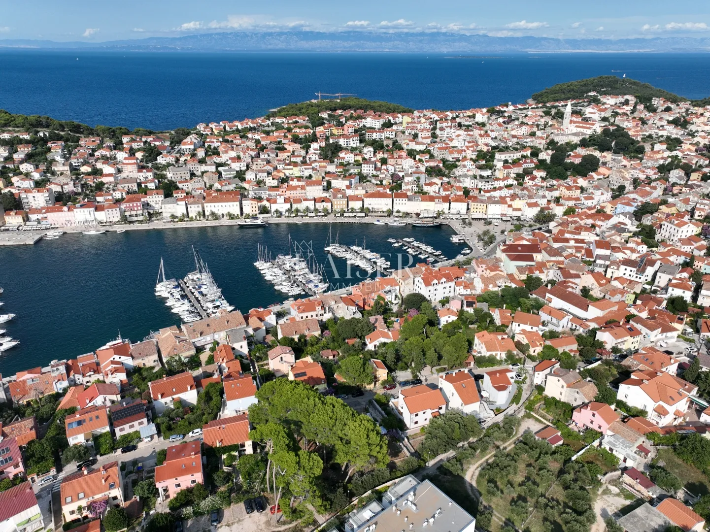 mali lošin - apartman sa garažom - slika 6