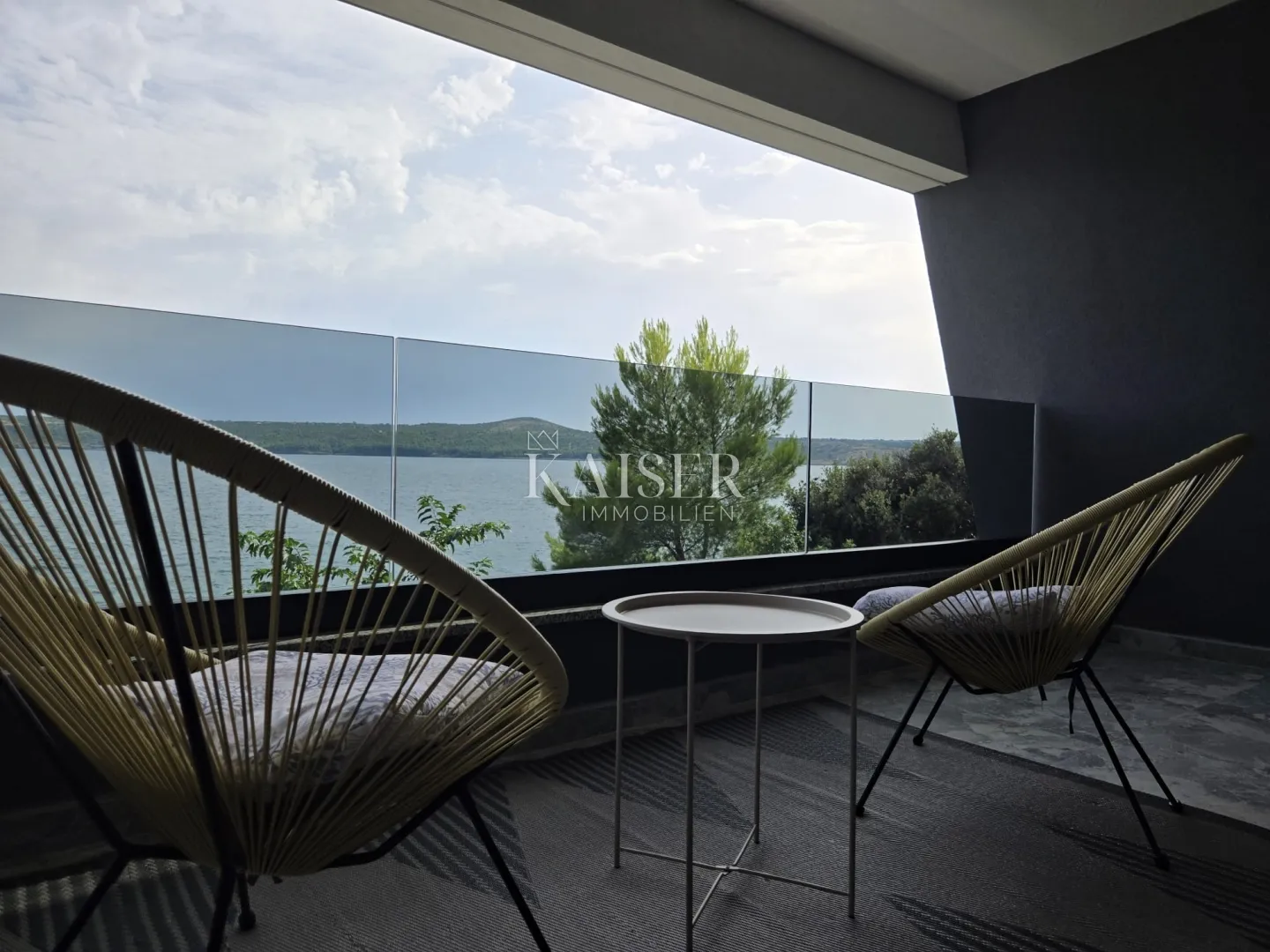 zadar, posedarje – ekskluzivna vila prvi red do mora s privatnim pristupom moru - slika 46