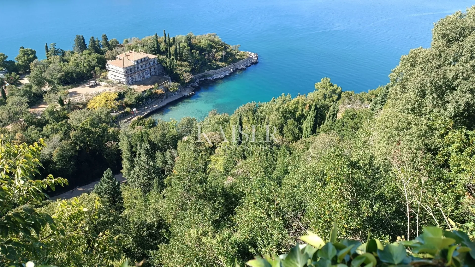 otok krk, omišalj- kuća 165m2 s wellnessom u staroj jezgri - slika 25