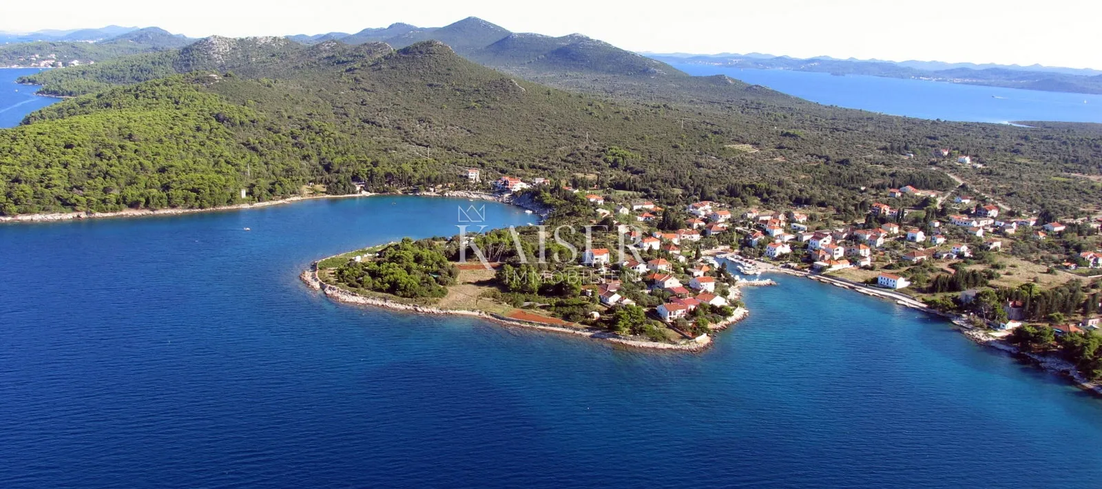 otok ugljan, čeprljanda - građevinsko zemljište prvi red do mora 6300 m2 - cijena na upit - slika 2
