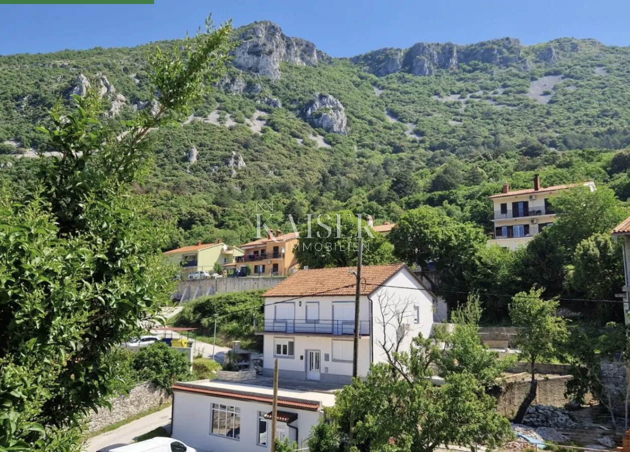istra, labin - renovirana kuća s tri stana, 270 m2 - slika 3
