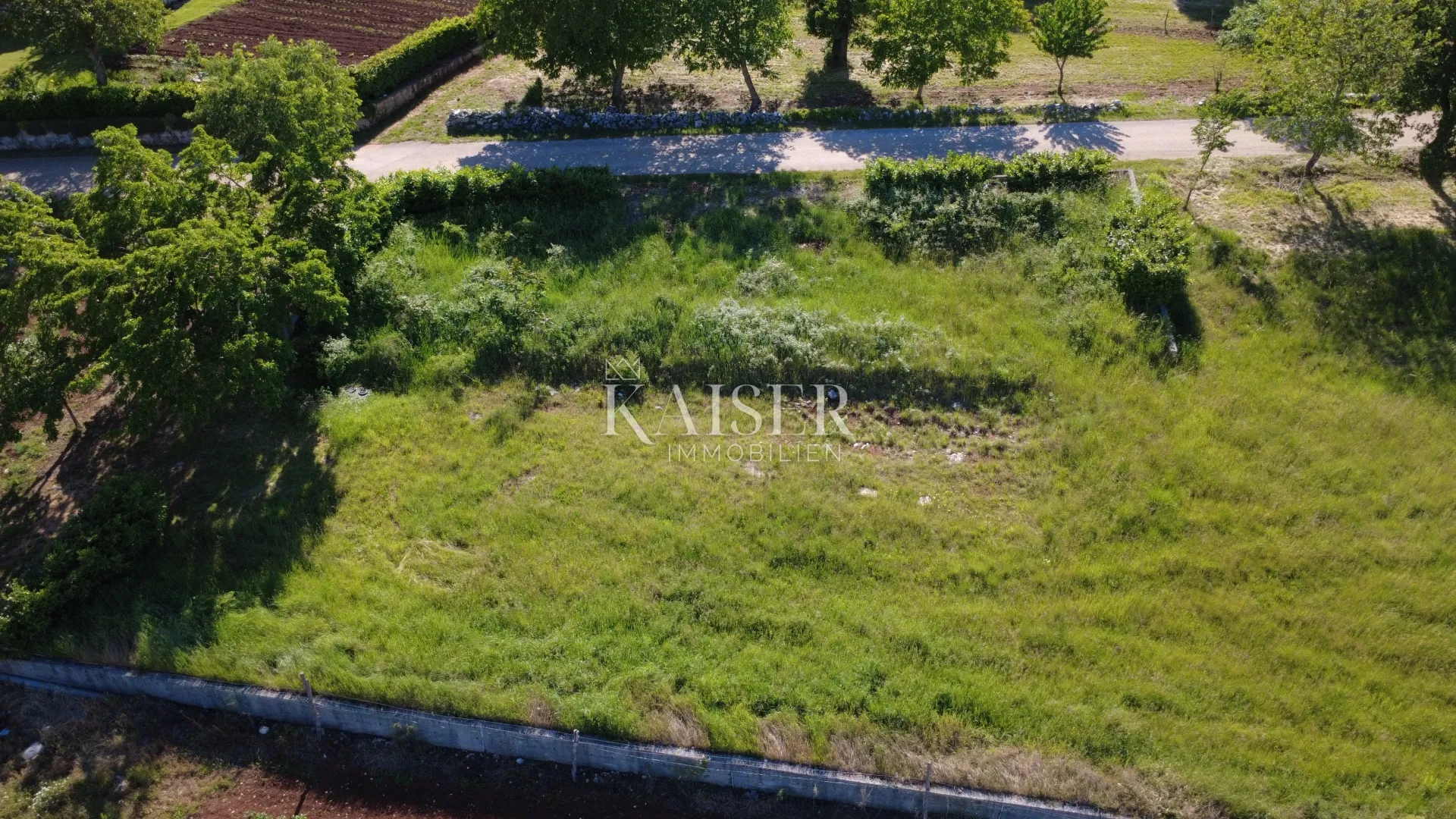 istra, žavršje- građevinsko zemljište 800m2 s pogledom na srce istre - slika 5