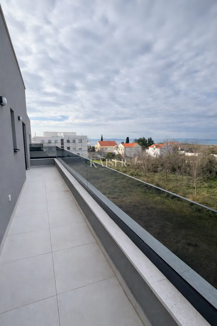 zadar – privlaka | apartman s krovnom terasom i pogledom, 200 m od mora - slika 21