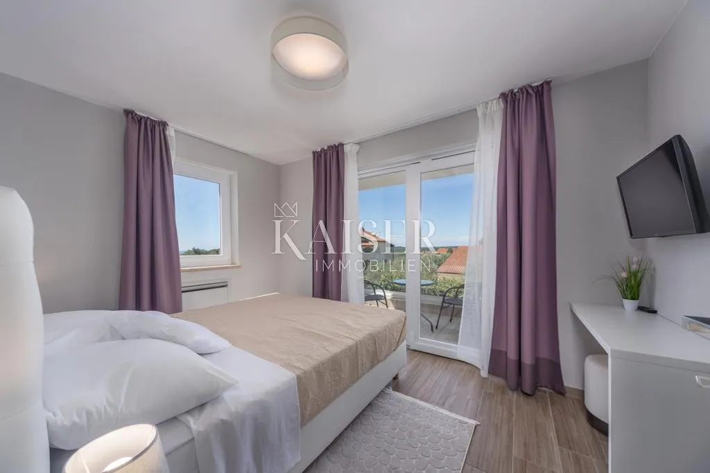 istra - poreč, vila sa grijanim bazenom i saunom pogled more - slika 42