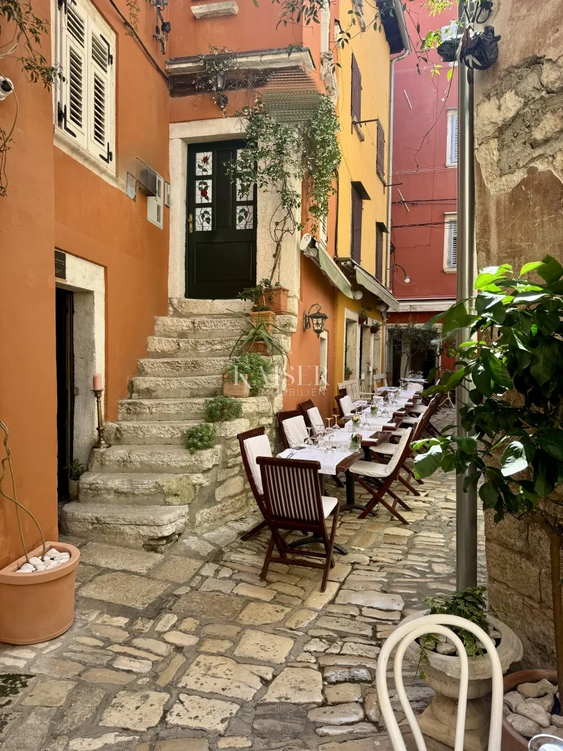 istra, rovinj centar - kuća sa šest apartmana u povijesnoj jezgri - slika 2