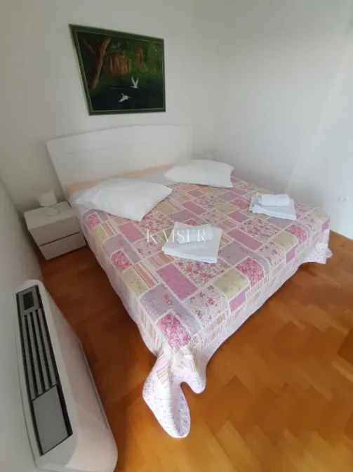šibenik - kuća prvi red do mora - slika 16