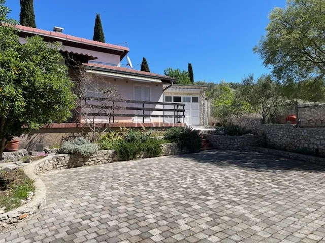 pakoštane - atraktivna kuća s pogledom na more, 250m od plaže - slika 4