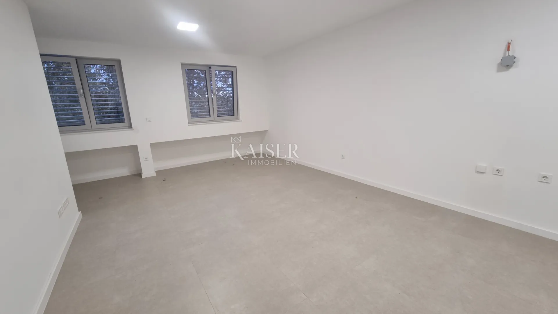 crikvenica, centar - stan 2s+db sa liftom - slika 9