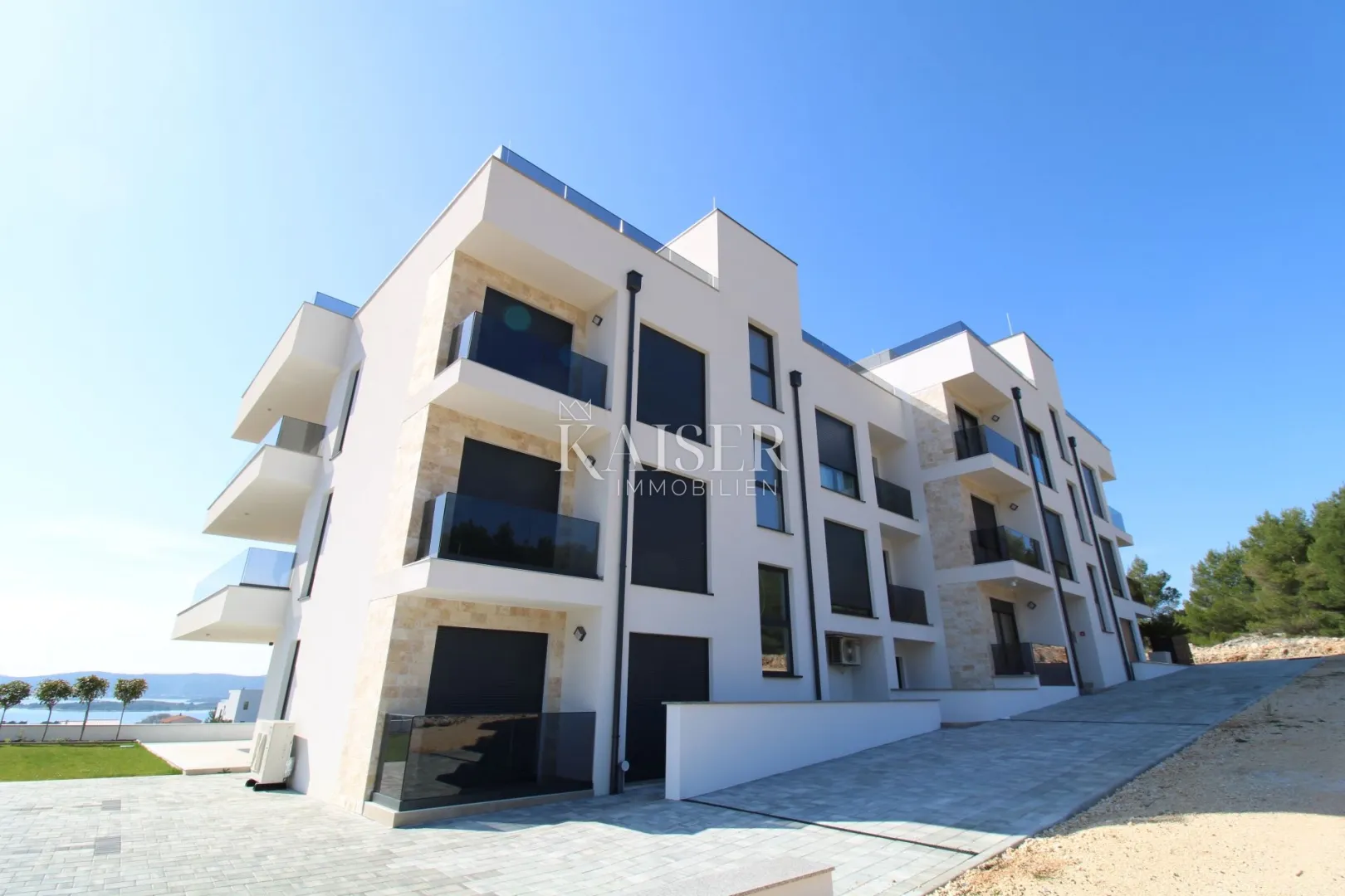 zadar, sv. filip i jakov- komforan apartman s vrtom - slika 2