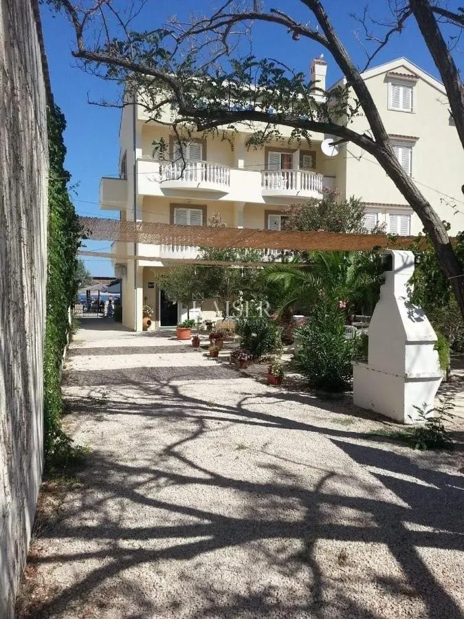 otok pag - kuća uz more na mirnoj i atraktivnoj lokaciji - slika 27