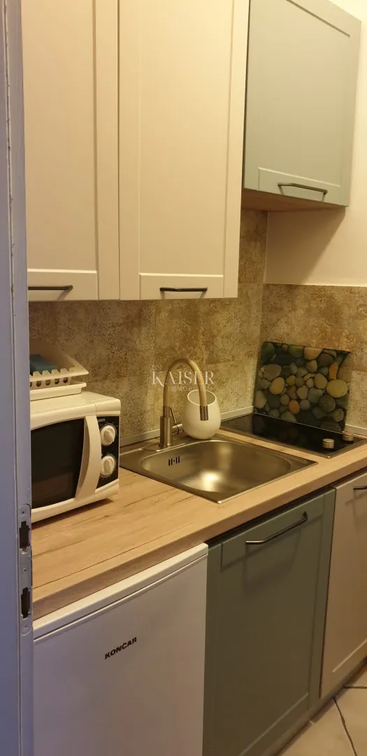 mali lošinj, artatore, dva apartmana okružena borovom šumom 65m2 - slika 9