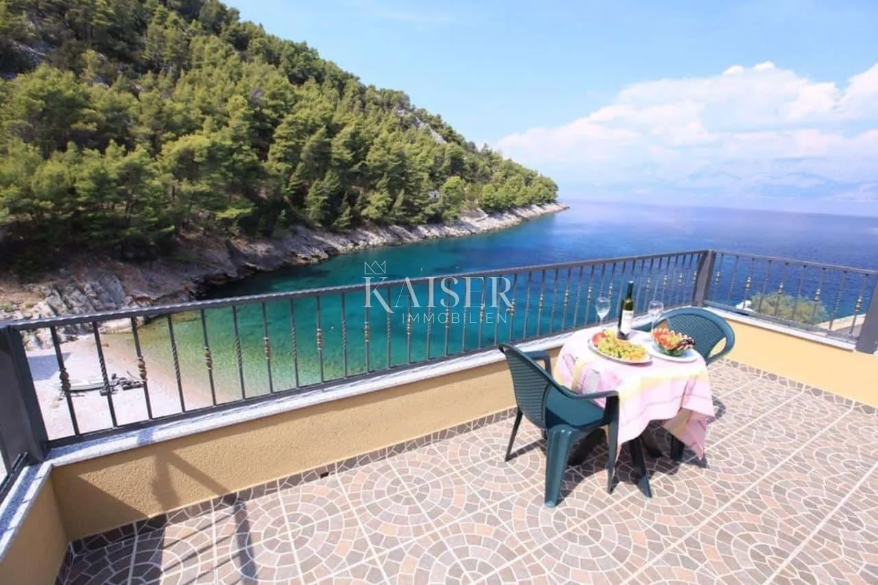 otok hvar - tradicionalna kuća uz more - slika 41