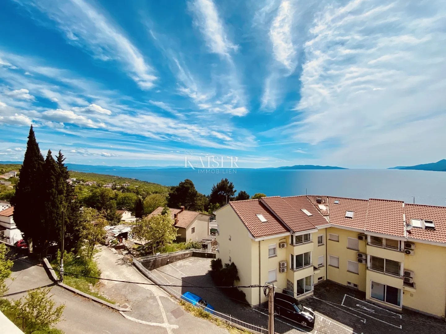 opatija – troetažni stan s krovnom terasom i panoramskim pogledom (h2a3) - slika 11