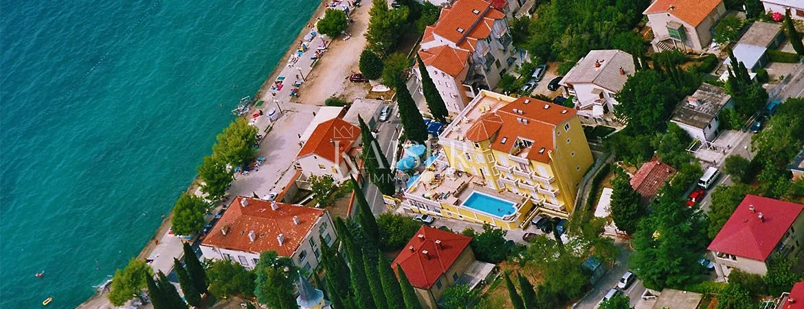 crikvenica - impresivni hotel blizu mora - slika 2