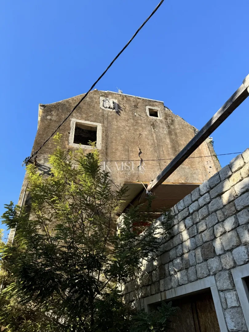 otok šipan - ljetnikovac u šipanskoj luci - slika 10
