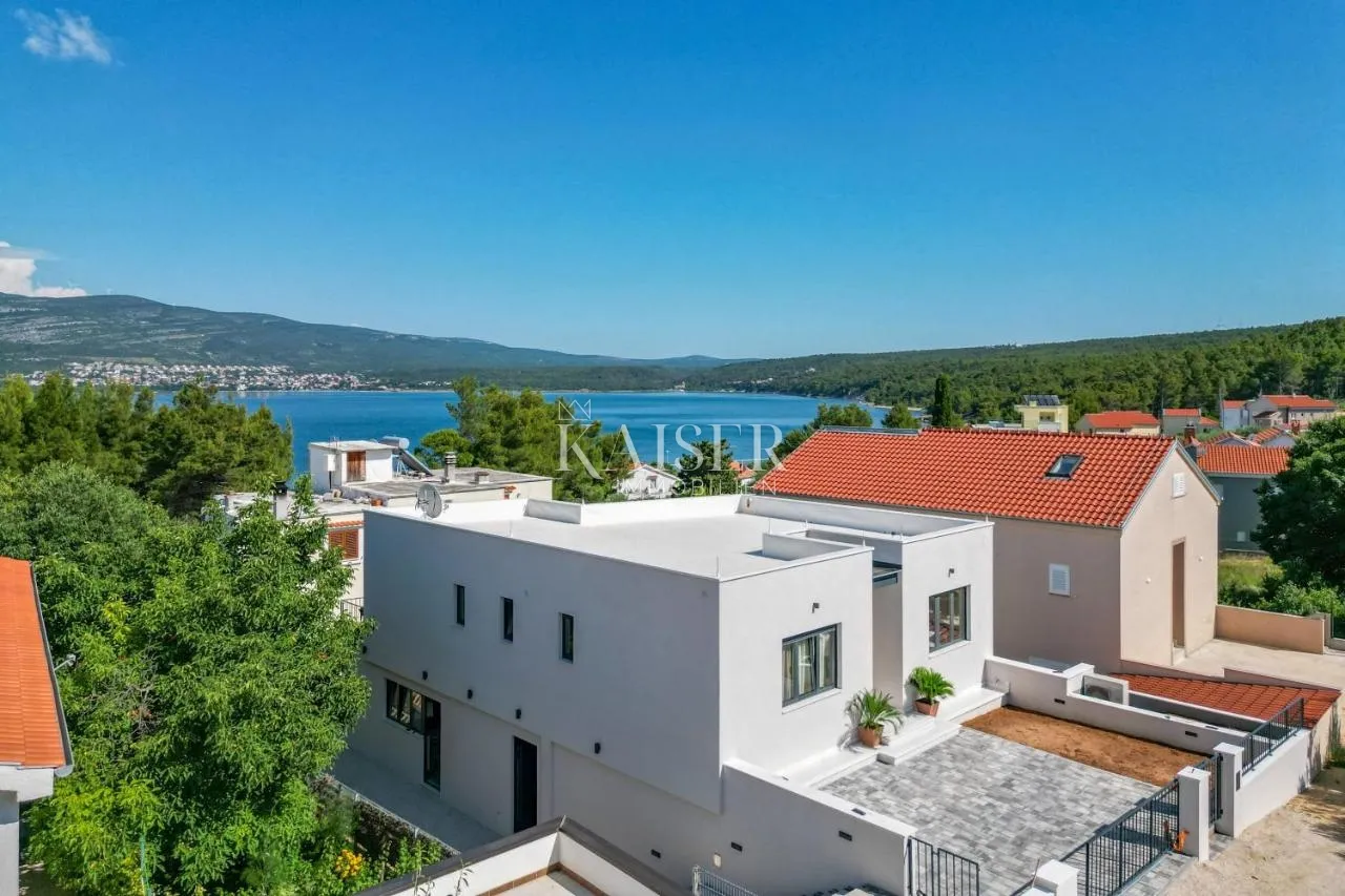 zadar, pridraga - moderna vila s bazenom, drugi red do mora - slika 14