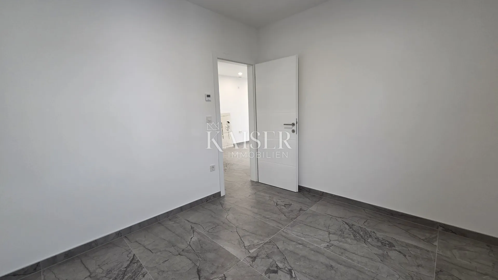 crikvenica – stan, 2s+db, novogradnja s pogledom, terasa i parking - slika 12