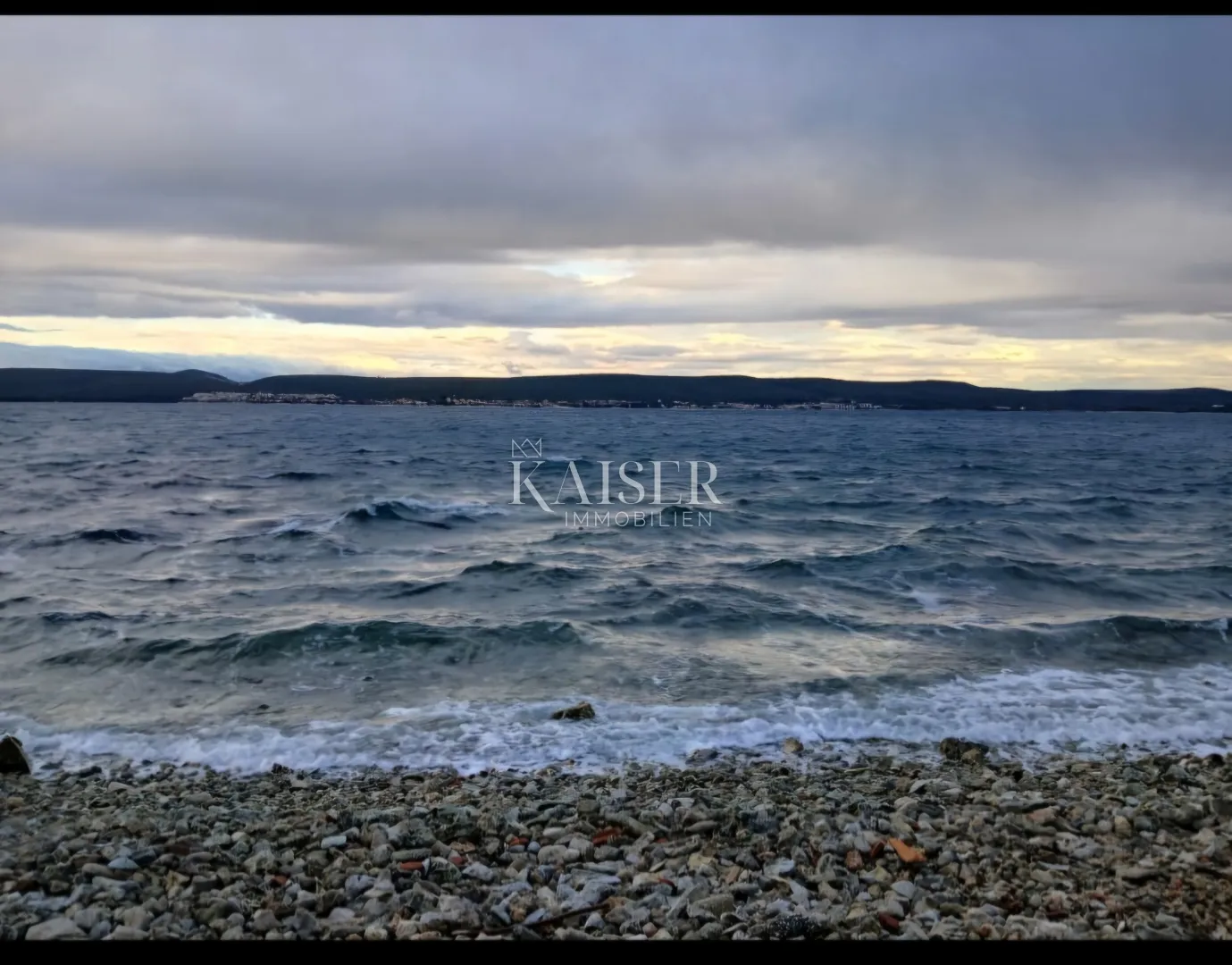 Otok Pašman- Građevinsko zemljište 1. red do mora
