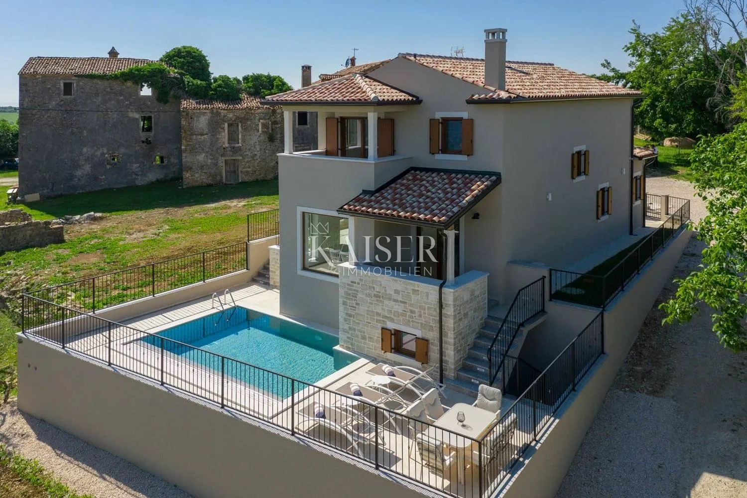 istra, buje- kuća 150m2 s bazenom i pogledom na more - slika 29