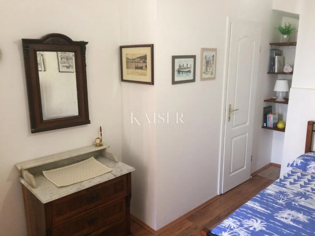 cres, kuća u povijesnoj jezgri 85 m² - slika 8