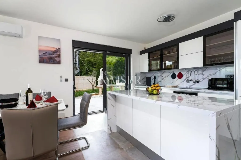 krk, risika - moderna dvojna kuća, 150 m2, pogled more - slika 7