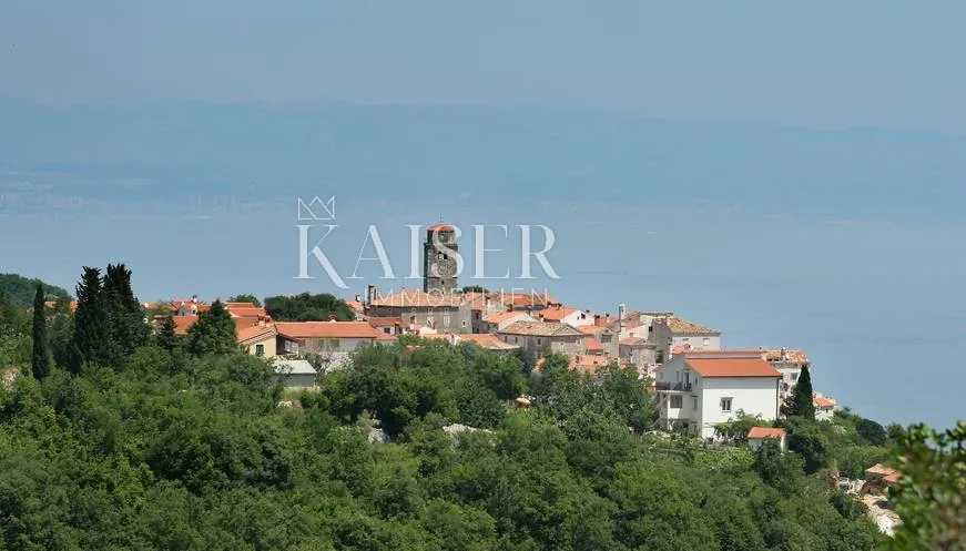 Opatija, Brseč - Građevinsko zemljište na odličnoj poziciji! - Brseč, Mošćenička Draga