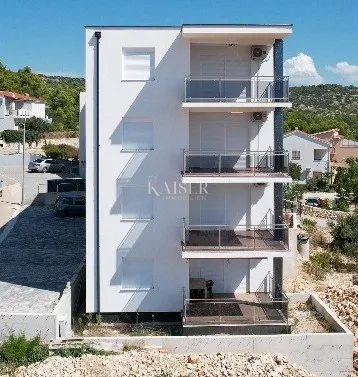 primošten, novogradnja – dvosoban stan u prizemlju, 200m od mora - slika 8